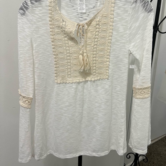 M. Fasis. White Embellished Tie Front Blouse. #053 - Picture 2 of 7